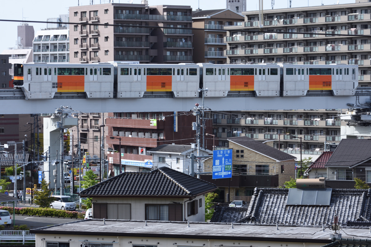 多摩都市モノレール  1000系 1110F