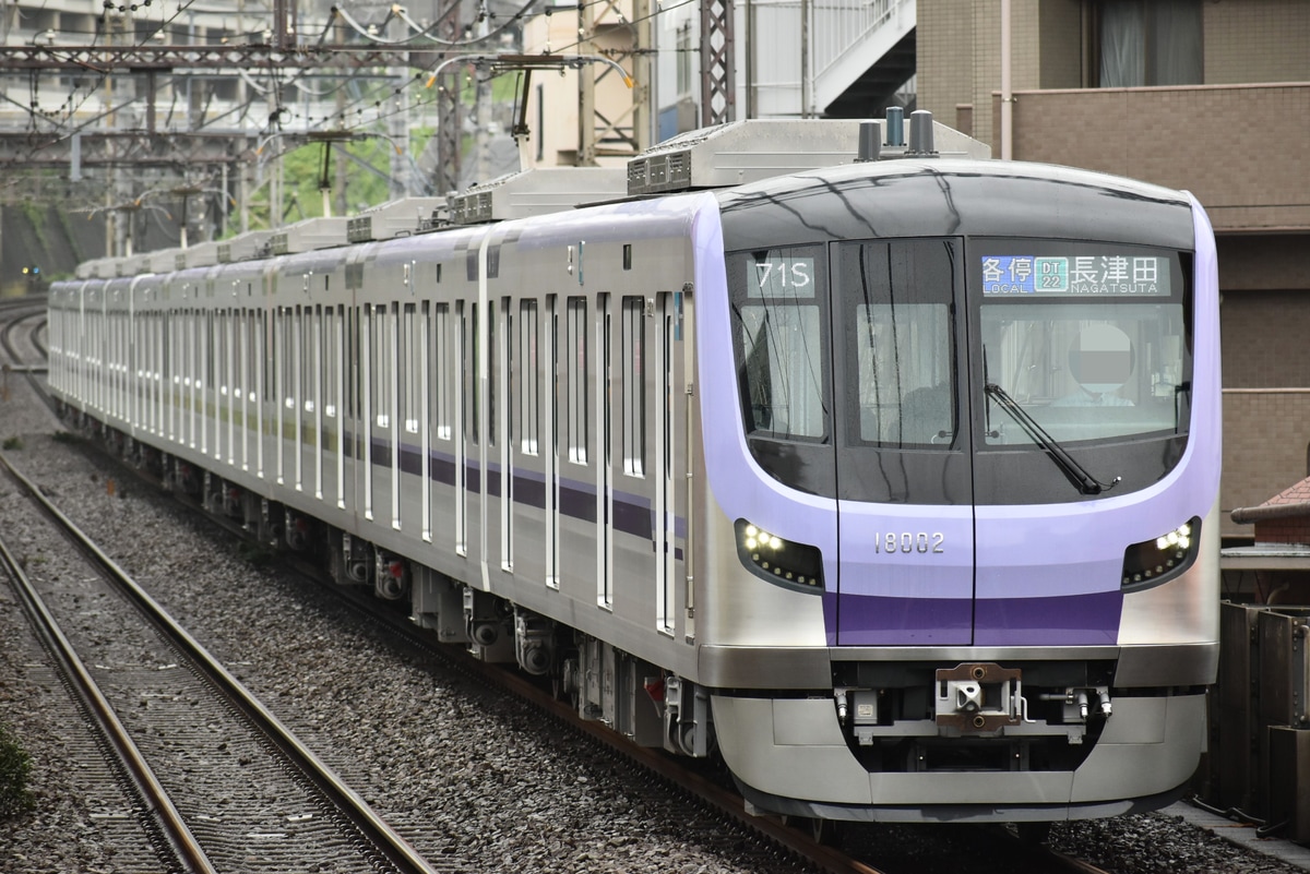 東京メトロ  18000系 18102F