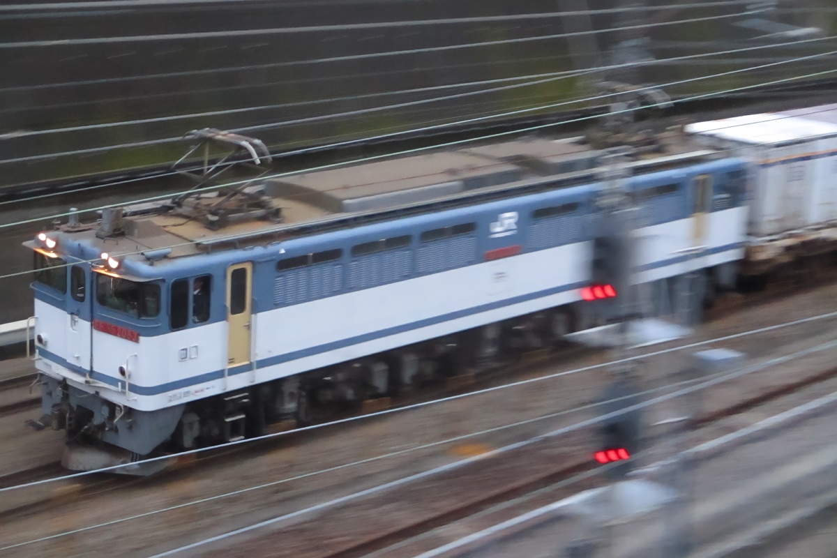 JR貨物 新鶴見機関区 EF65 2083