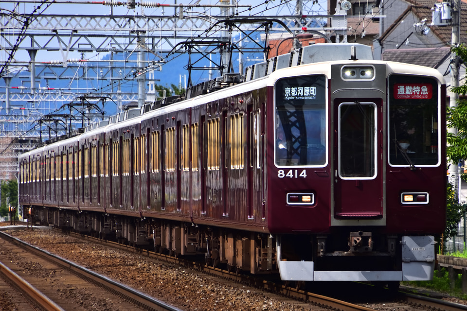 阪急8300系8313×6R<br class="br-sp" />(8313F)(8313編成)の写真