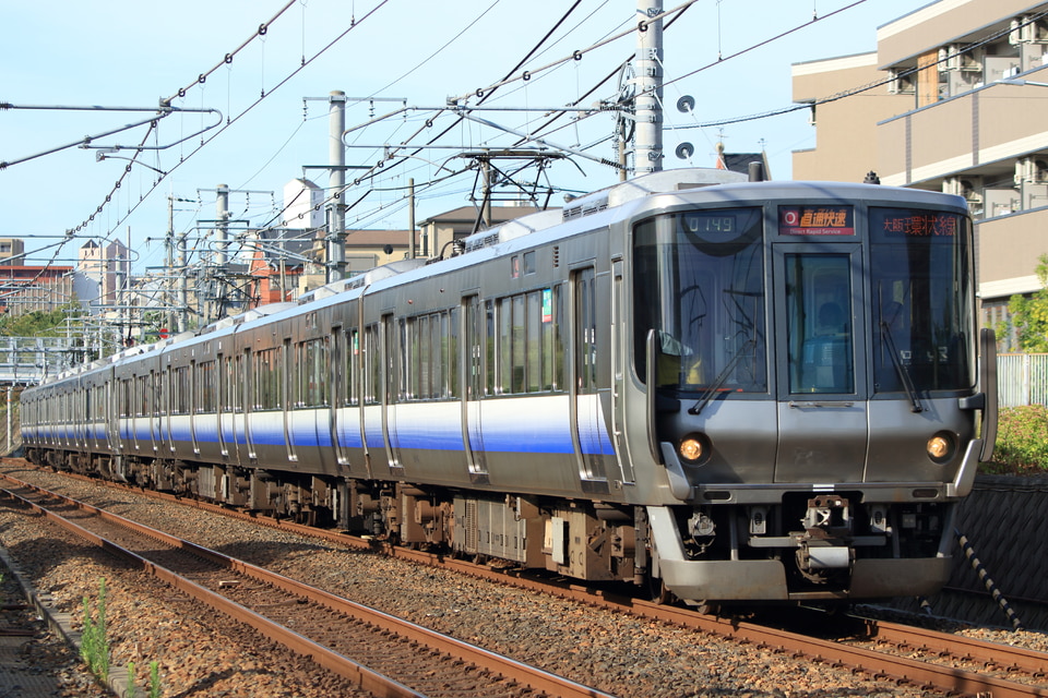 JR西223系HE408編成<br class="br-sp" />(ヒネHE408編成)の写真