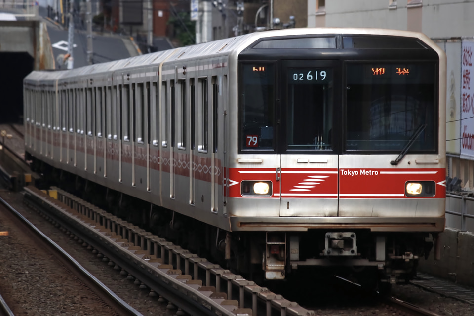 メトロ02系02-119F<br class="br-sp" />(02-119編成)の写真