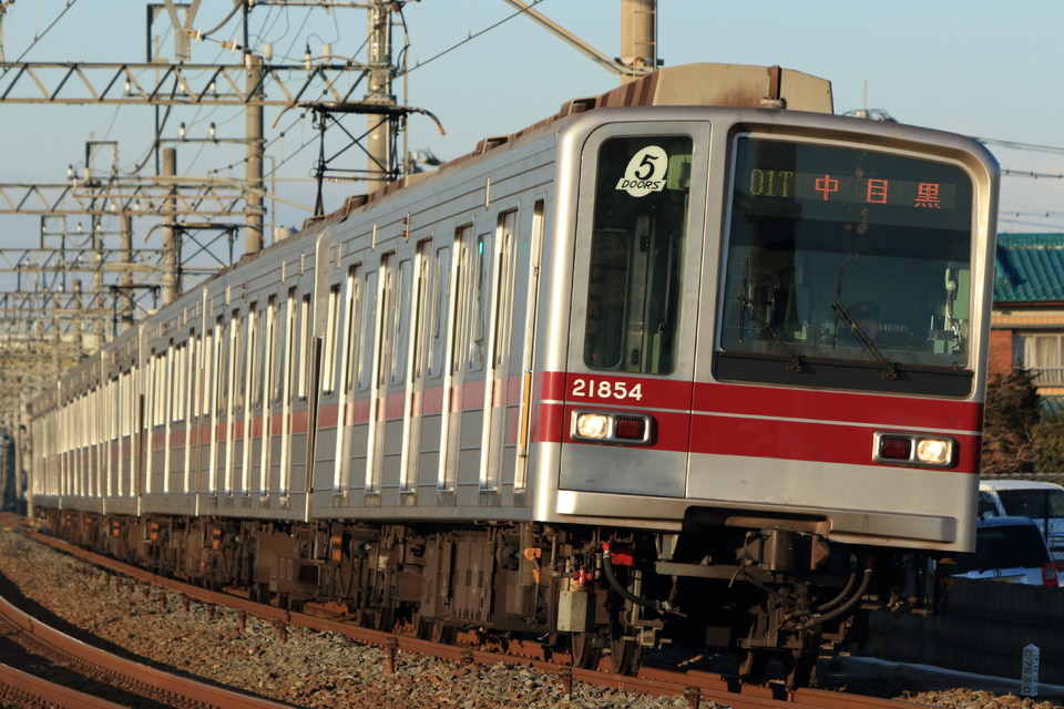 東武20050型21854F<br class="br-sp" />(21854編成)の写真