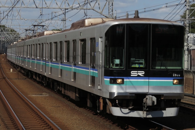 2000系2109Fを多摩川駅で撮影した写真