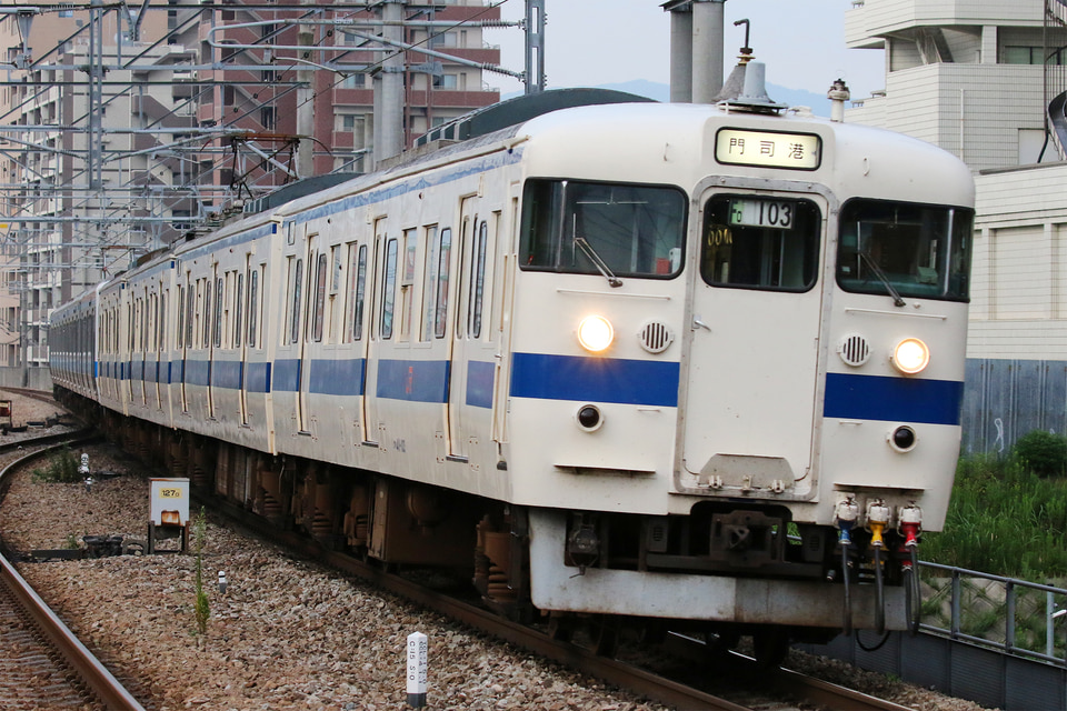 JR九415系Fo103編成<br class="br-sp" />(FO103編成)の写真