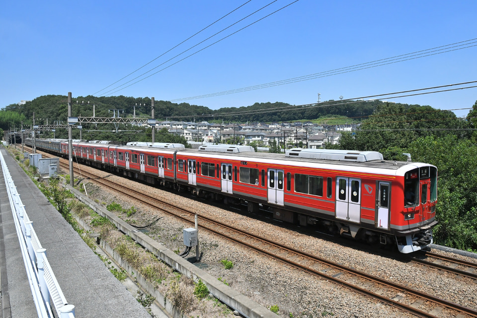 小田急1000形1059×4<br class="br-sp" />(1059F)(1059編成)の写真