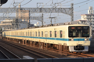 小田急電鉄  8000系 8264×6