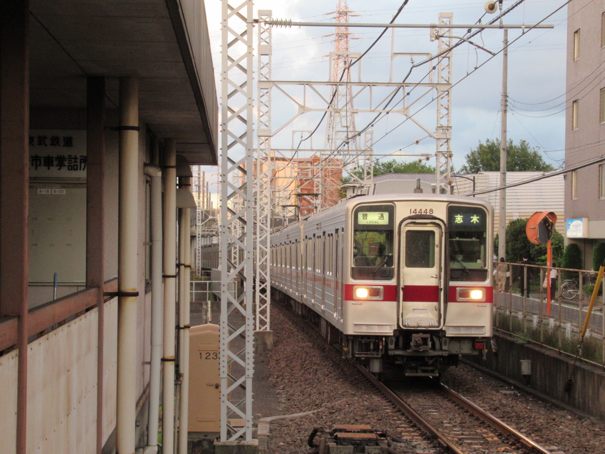 東武鉄道 森林公園検修区 10030系 11448F