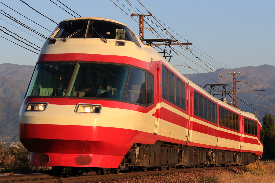 長野電鉄 1000系 S1編成の写真