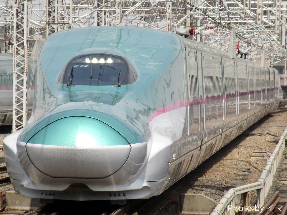 JR東E5系U32編成の写真