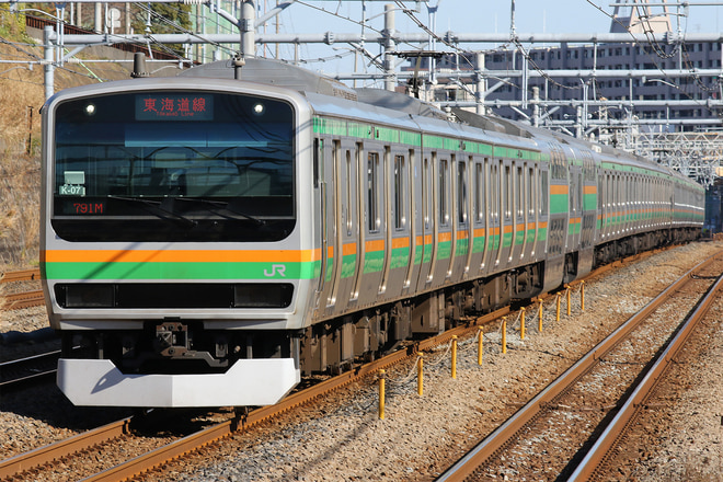 E231系コツK-07編成を新子安駅で撮影した写真