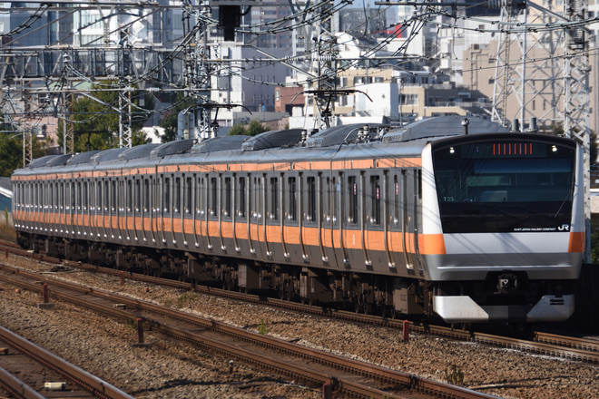 豊田車両センター本区E233系トタT33編成を西荻窪駅で撮影した写真