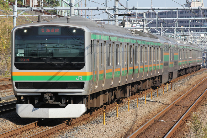 E231系コツK-04編成を新子安駅で撮影した写真