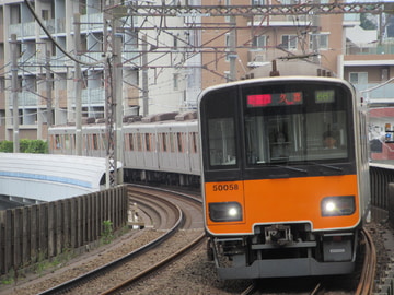 東武鉄道 南栗橋車両管区 50050型 51058F