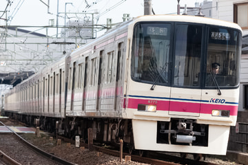 京王電鉄  8000系 8725F