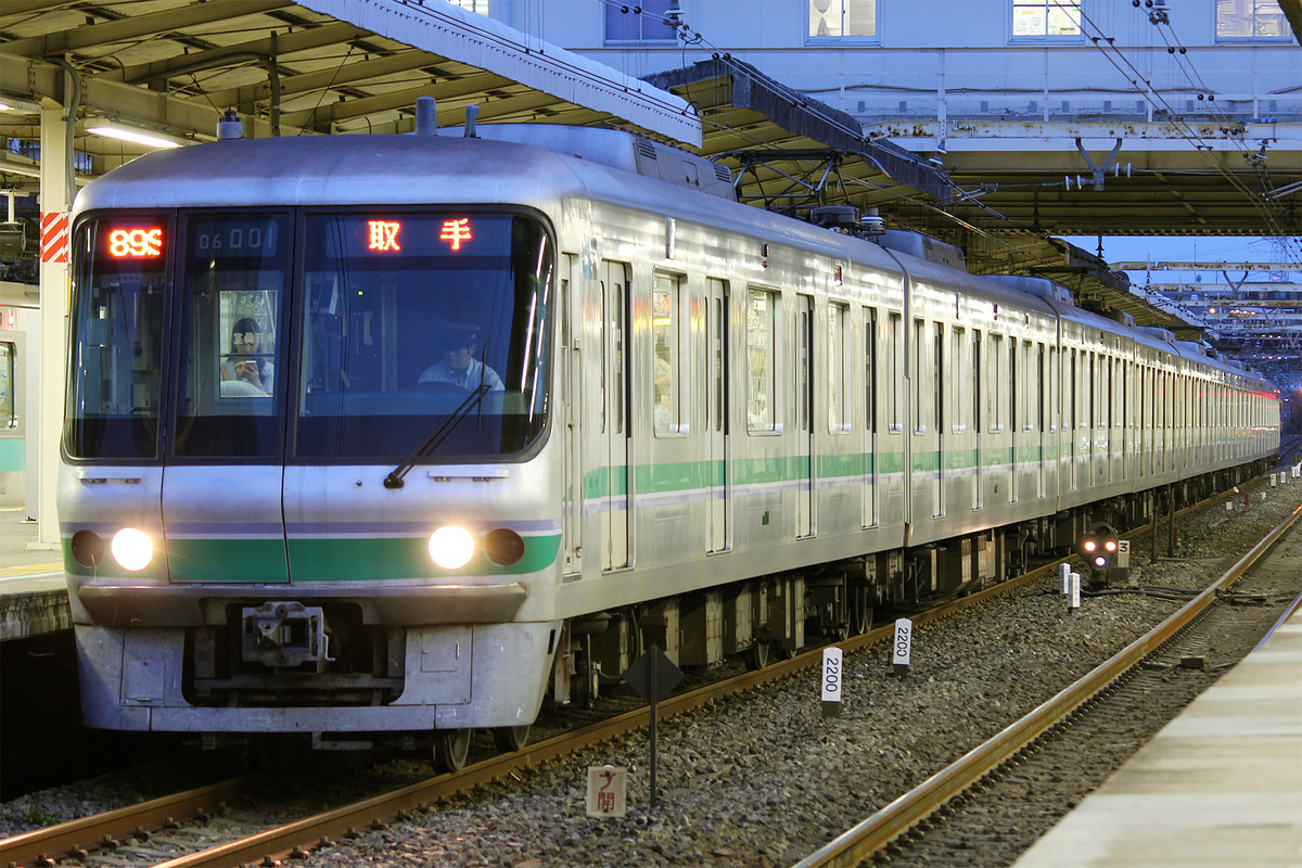 東京メトロ  06系 06-101F