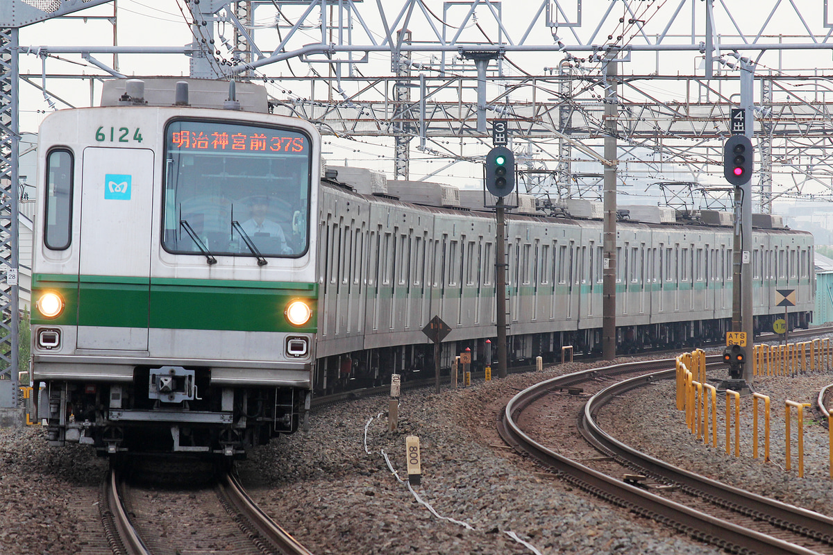 東京メトロ  6000系 6124F