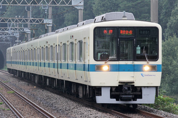 小田急電鉄  8000形 8251F
