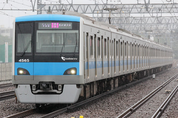 小田急電鉄  4000形 4065F