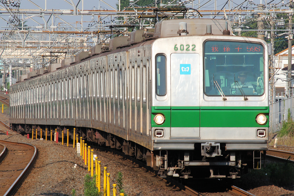 メトロ6000系6122F<br class="br-sp" />(6122編成)の写真