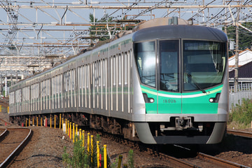 東京メトロ  16000系 16106F