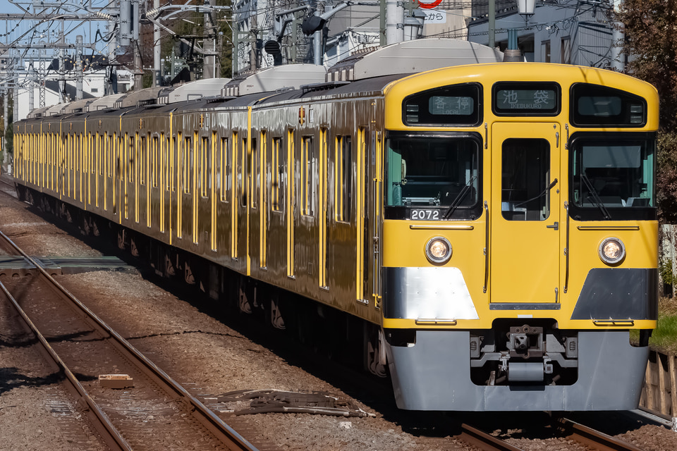 西武鉄道 2000系 2071Fの写真