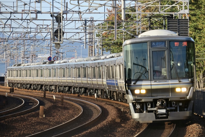 223系V4を塩屋駅～須磨駅で撮影した写真