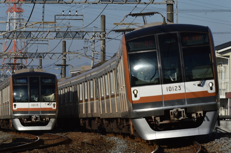 メトロ10000系10123F<br class="br-sp" />(10123編成)の写真