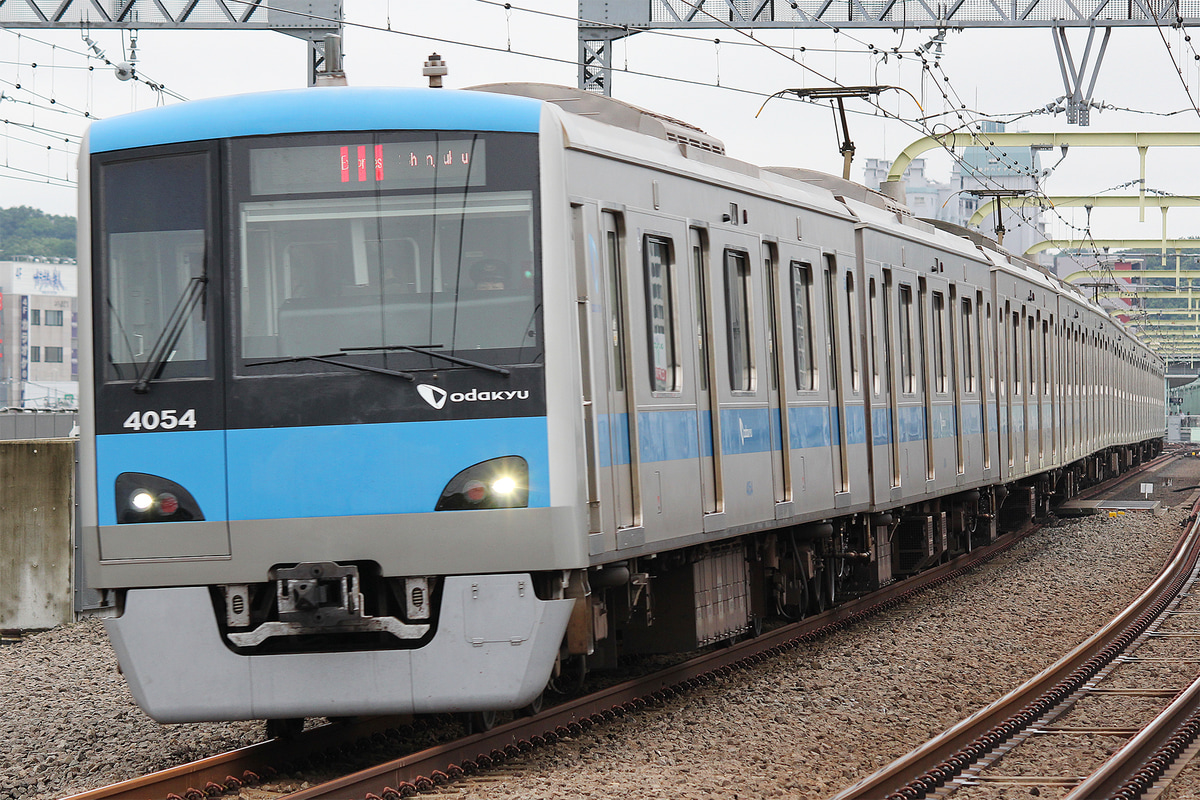 小田急電鉄  4000形 4054F