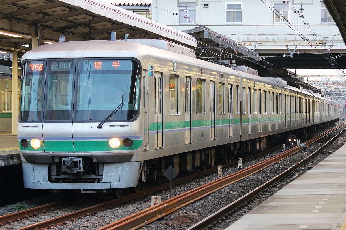 東京メトロ  06系 06-101F