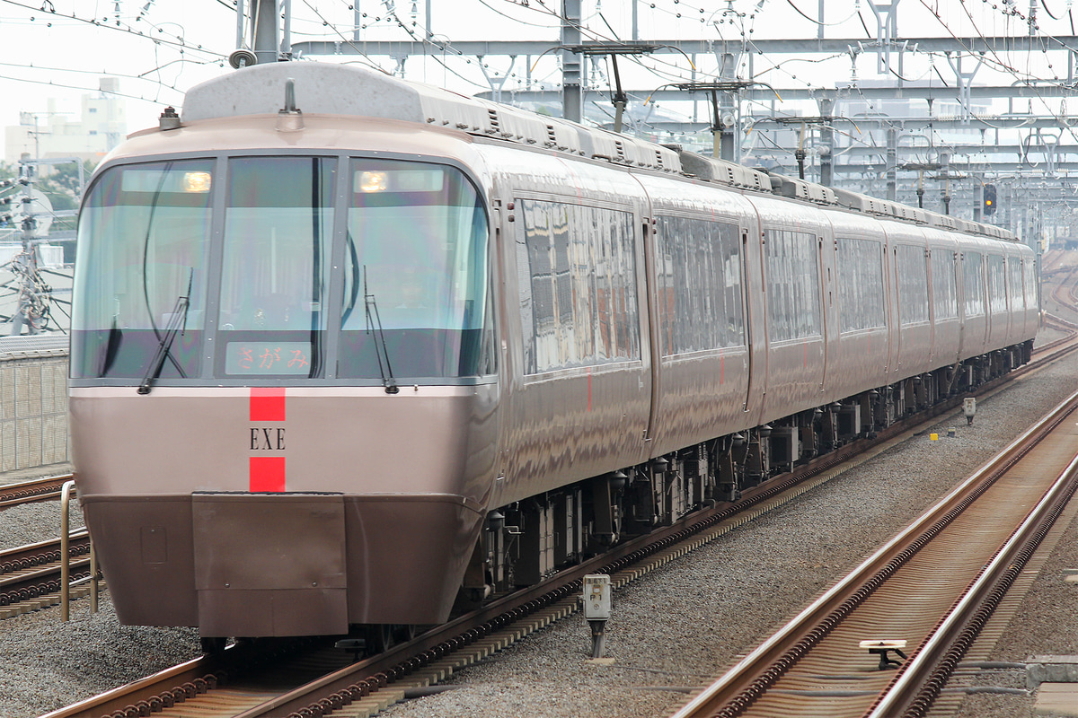 小田急電鉄  30000形 