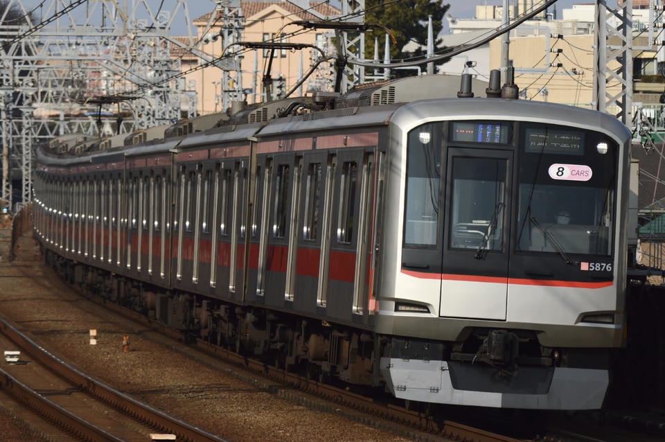 東急5050系5176F<br class="br-sp" />(5176編成)の写真