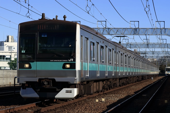 松戸車両センター本区E233系マト3編成を和泉多摩川駅で撮影した写真