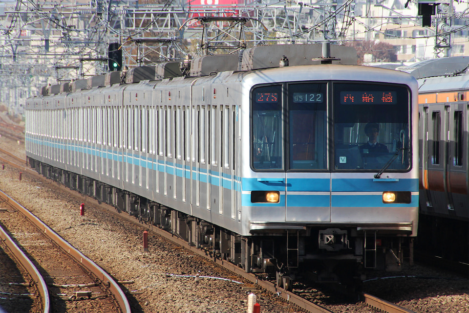 メトロ05系05-122F<br class="br-sp" />(05-122編成)の写真