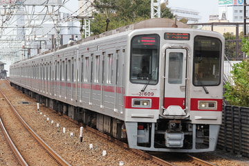 東武鉄道  30000系 31609F