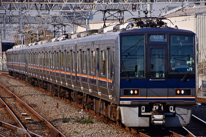 網干総合車両所明石支所207系T4編成を久宝寺駅で撮影した写真