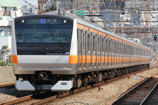 E233系トタT22編成を阿佐ケ谷駅で撮影した写真