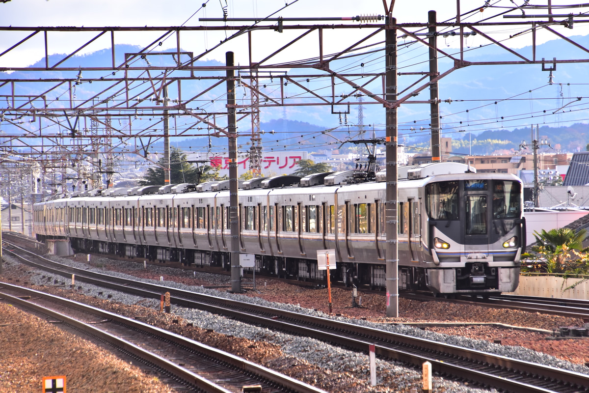 JR西日本 網干総合車両所本所 225系 I2編成
