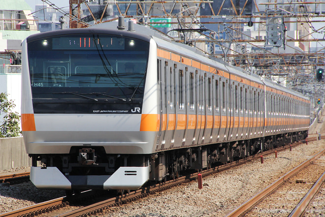 E233系トタH45編成を阿佐ケ谷駅で撮影した写真