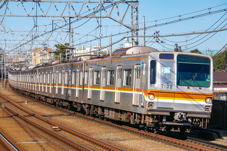 メトロ7000系7102F<br class="br-sp" />(7102編成)の写真