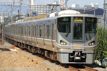 JR西日本  225系 ML03編成
