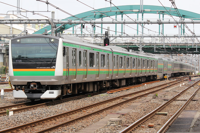 E233系タカL06編成を大宮駅で撮影した写真