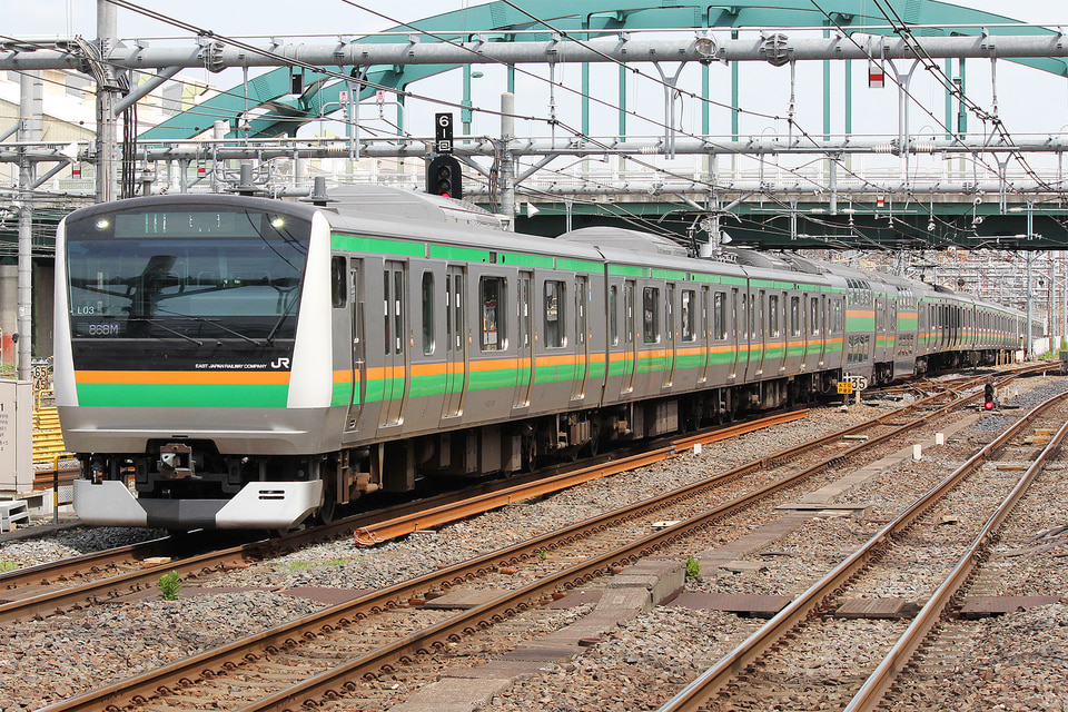 JR東E233系タカL03編成<br class="br-sp" />(タカL03)の写真