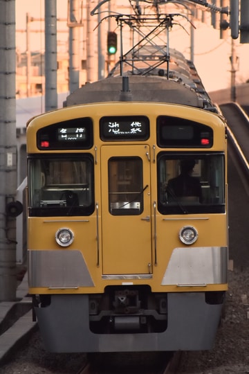 西武鉄道 南入曽車両基地 2000系 2087F