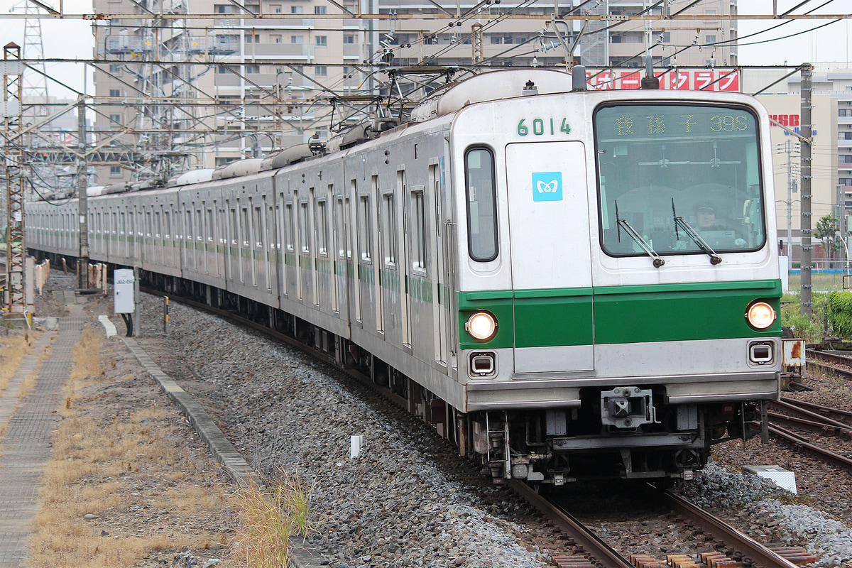 東京メトロ  6000系 6114F