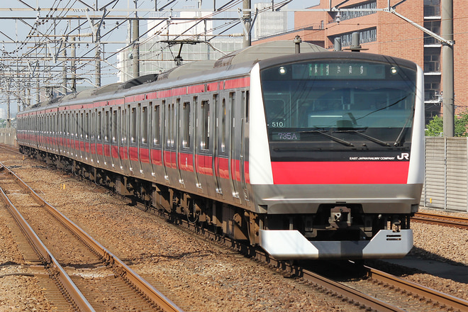 E233系ケヨ510編成を新浦安駅で撮影した写真