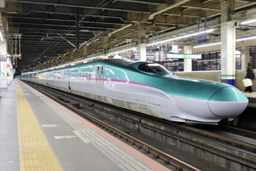 JR東日本  E5系 