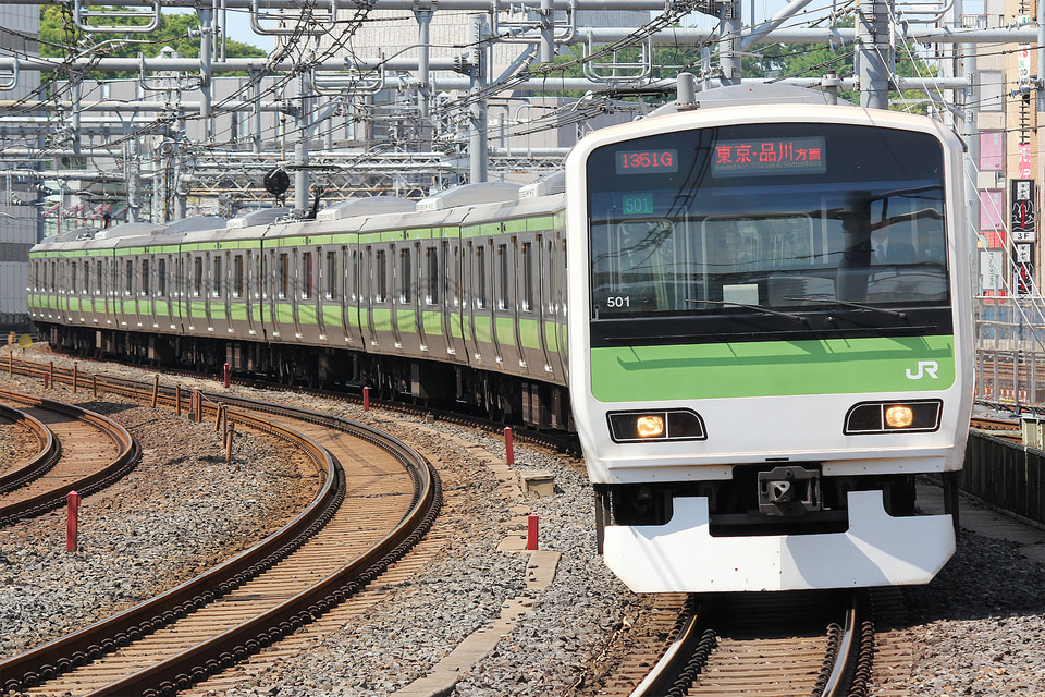 JR東E231系トウ501編成<br class="br-sp" />(トウ501)(ヤテ501)(ヤテ501編成)の写真