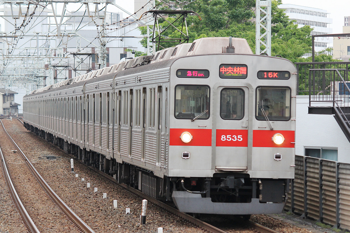 東急電鉄  8500系 8635F