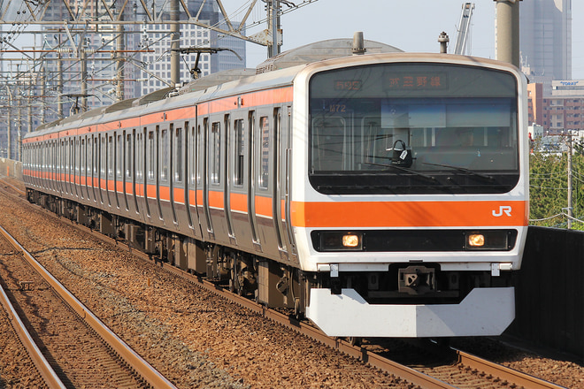 209系ケヨM72編成を市川大野駅で撮影した写真